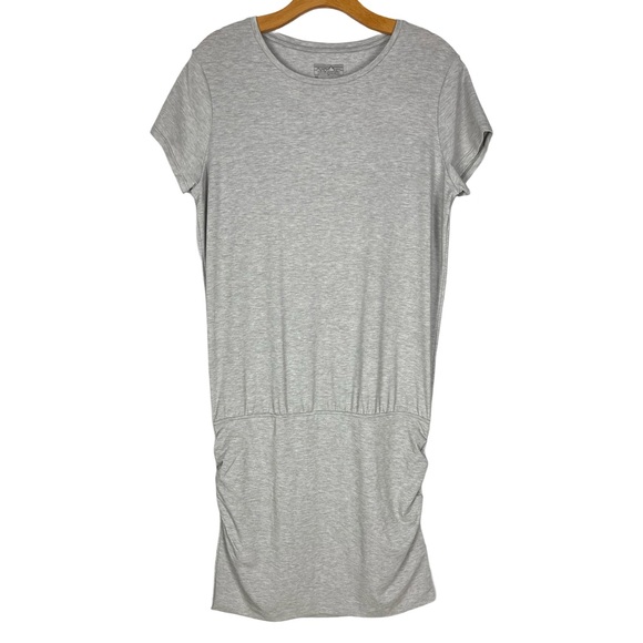 Patagonia womens Grey Glorya T-Shirt Dress 50+UPF Comfy Athliesure Travel NWT - Picture 2 of 12